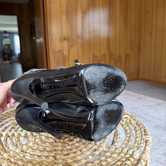 Alexander McQueen Latch Ski Boots MSRP $1350 Black Leather Pumps EU 40 US 10 - Picture 13 of 16